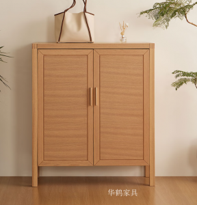 产品图片：家具企业华鹤家具客卧家具产品名称《日式实木入户收纳柜》议价